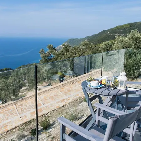 بيت للعطل Sapphire Agios Nikitas Drymon